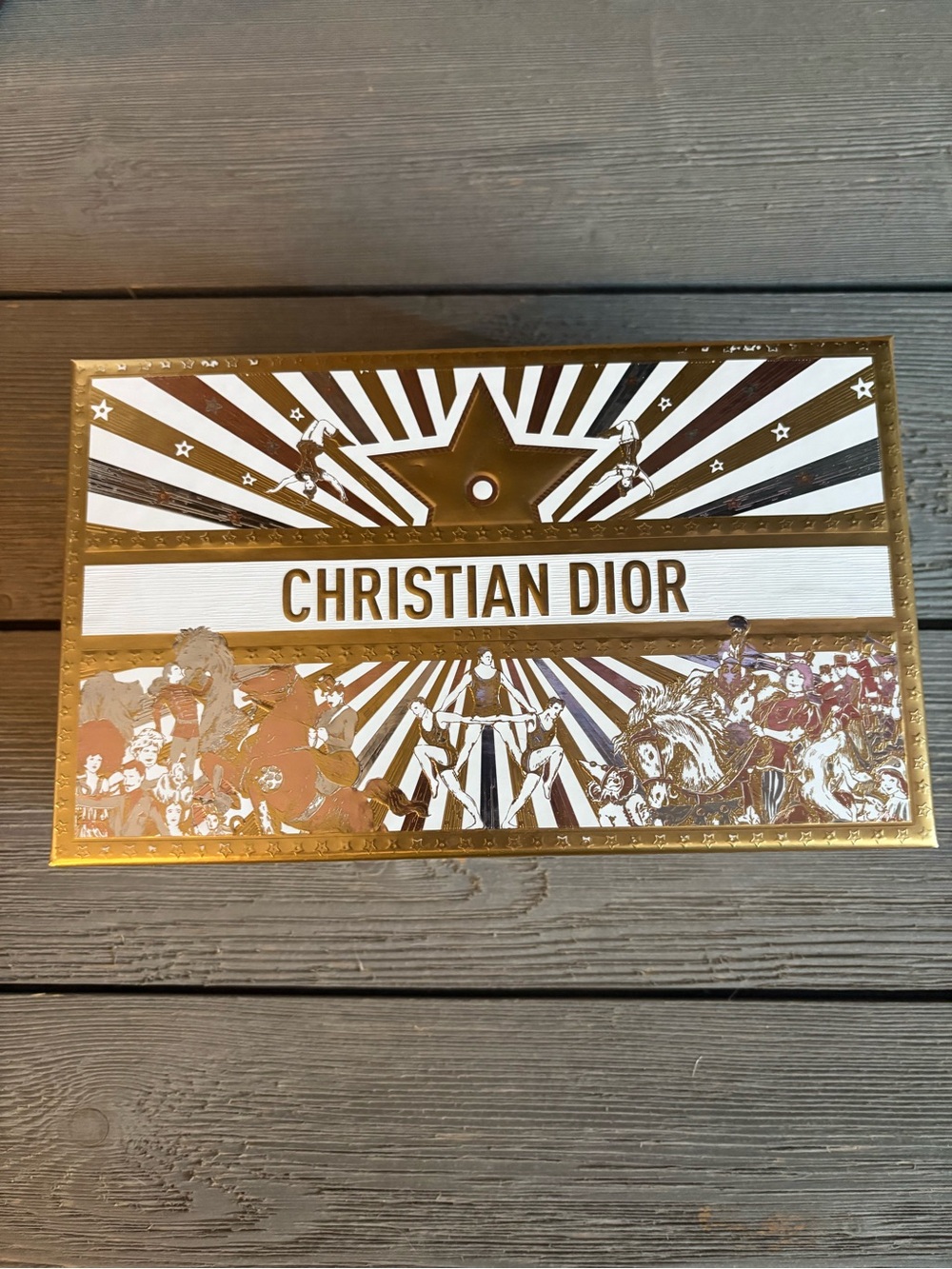 Christian Dior Special Edition Gift Box - Picture 2 of 13